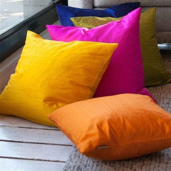 Pillow Decor - Sankara Fuchsia Pink Silk Throw Pillow 18x18 Image 3
