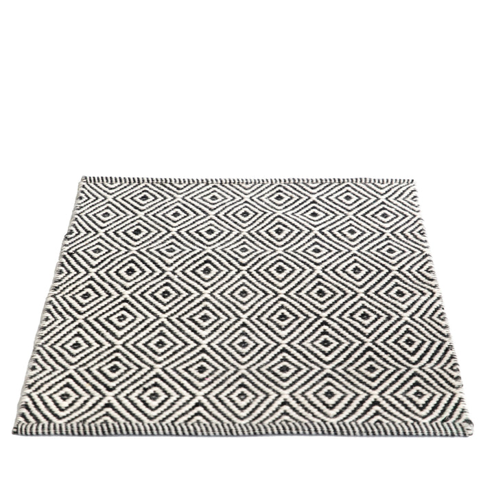 Handwoven Black and White Diamond Wool Flatweave Kilim Rug, 2 x 3 Image 4