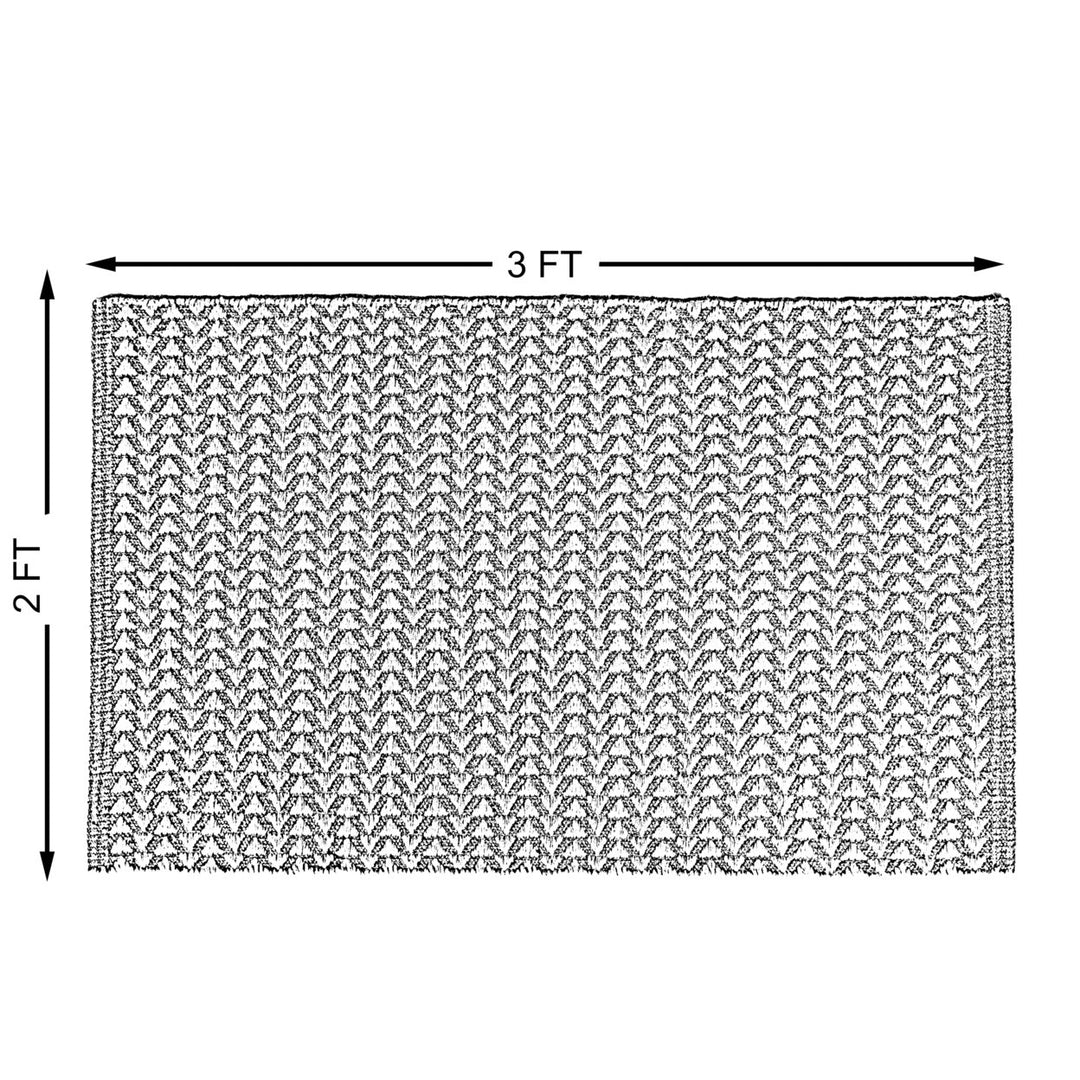 Handwoven Beige and White Geometric Wool Flatweave Kilim Rug, 2 x 3 Image 7