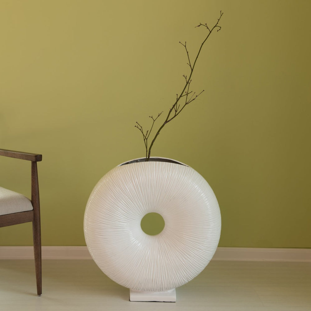 White Modern Round Flat Doughnut Hole Vase Image 2