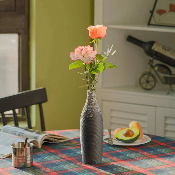 Modern Decorative Ceramic Table Vase Ripped Design Bottle Shape Flower Holder Image 4