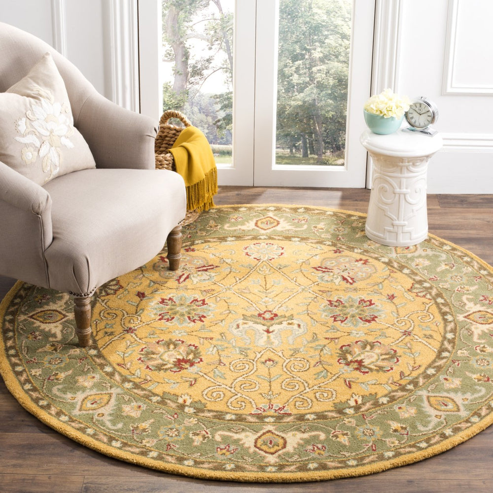 SAFAVIEH Antiquity Collection AT21C Handmade Gold Rug Image 2