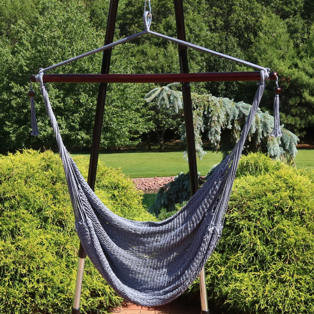 Sunnydaze Extra Large Polyester Rope Hammock Chair with Spreader Bar - Gray Image 2