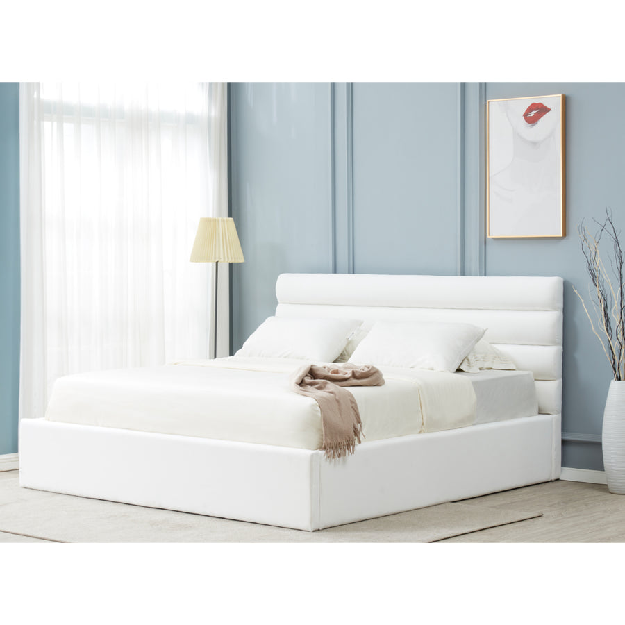 SAFAVIEH COUTURE JAYBELLA LOWPROFILE TUFTED BED Ivory Image 1