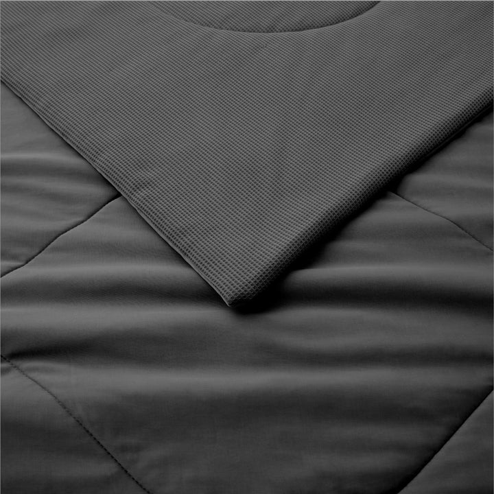 Queen Size Oversize Blanket for Hot Sleepers Reversible Design with Waffle, Gray, 90" x 90" Image 4