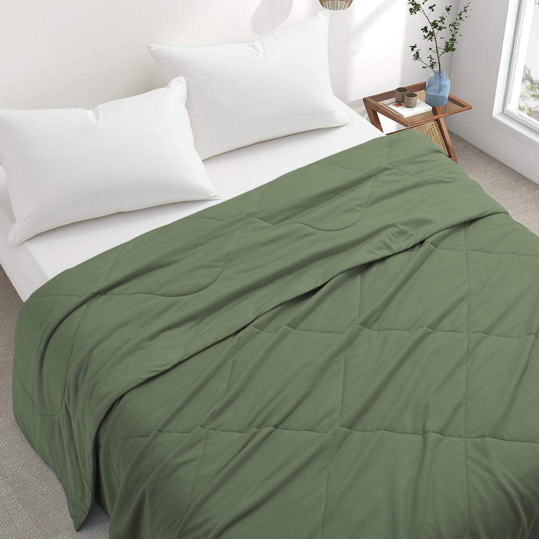 Cooling Silky Blanket with Waffle Design for Summer, Green, 90" x 90" Image 4