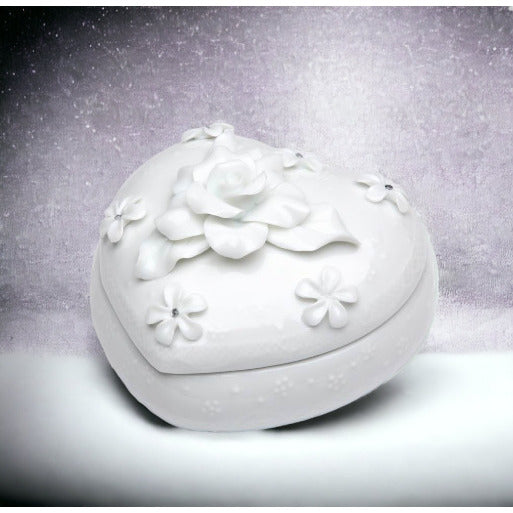 Ceramic White Heart Shaped Jewelry Box with Rose Flower, Wedding Dcor or Gift, Anniversary Dcor or Gift, Home Dcor, Image 1
