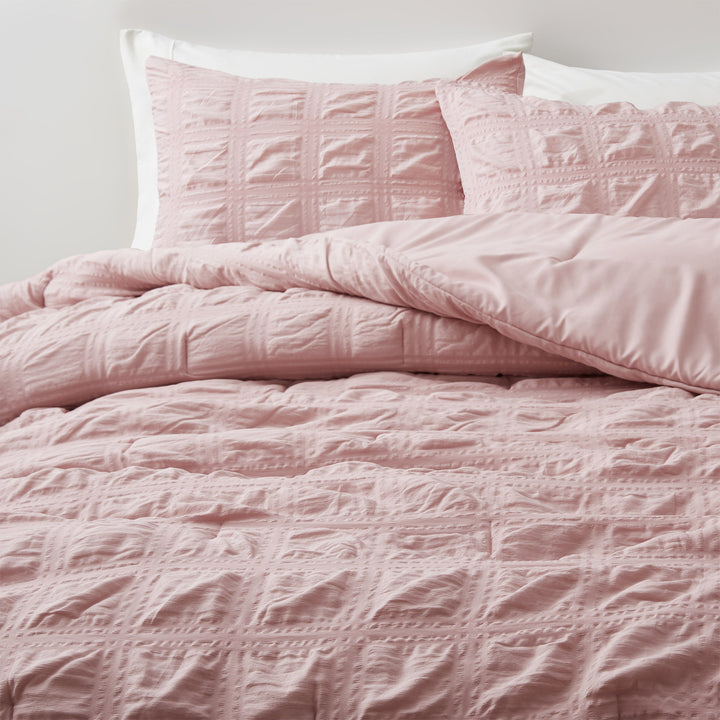 All Season Crinkle Textured Down Alternative Comforter Set-Seersucker Bedding Set Image 3