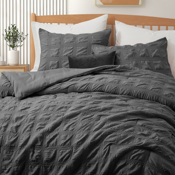 All Season Crinkle Textured Down Alternative Comforter Set-Seersucker Bedding Set Image 7