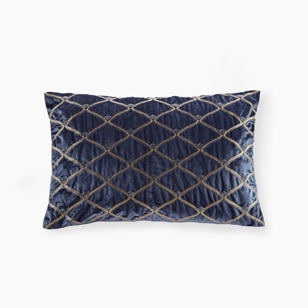 Gracie Mills Brad Foxtail Stitched Velvet Oblong Decor Pillow - GRACE-15152 Image 1