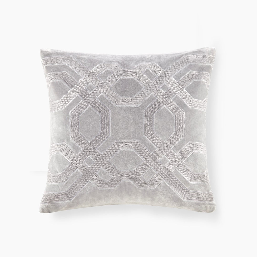 Gracie Mills Gerard Japanese Braiding Square Decor Pillow - GRACE-15160 Image 6