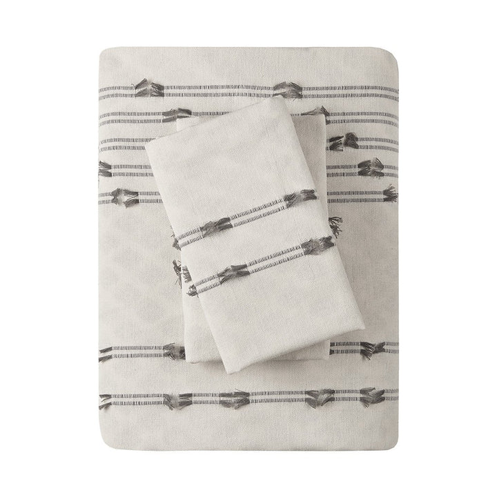 Gracie Mills Trujillo 3-Piece Embroidered Stripes Cotton Jacquard Duvet Cover Set - GRACE-13822 Image 3