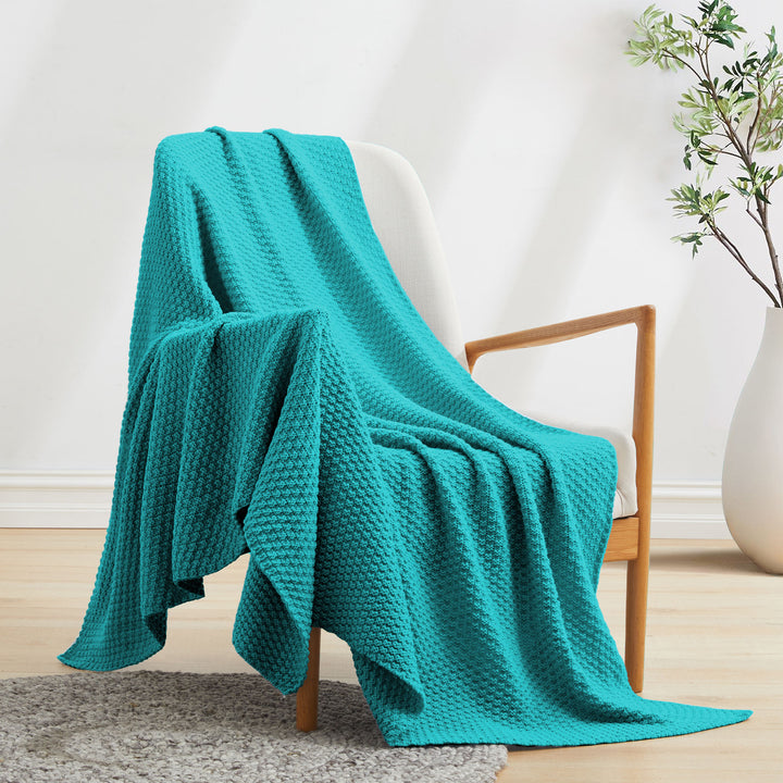 Super Soft Throw Blanket Lightweight Bed Blanket All Season Use Image 7