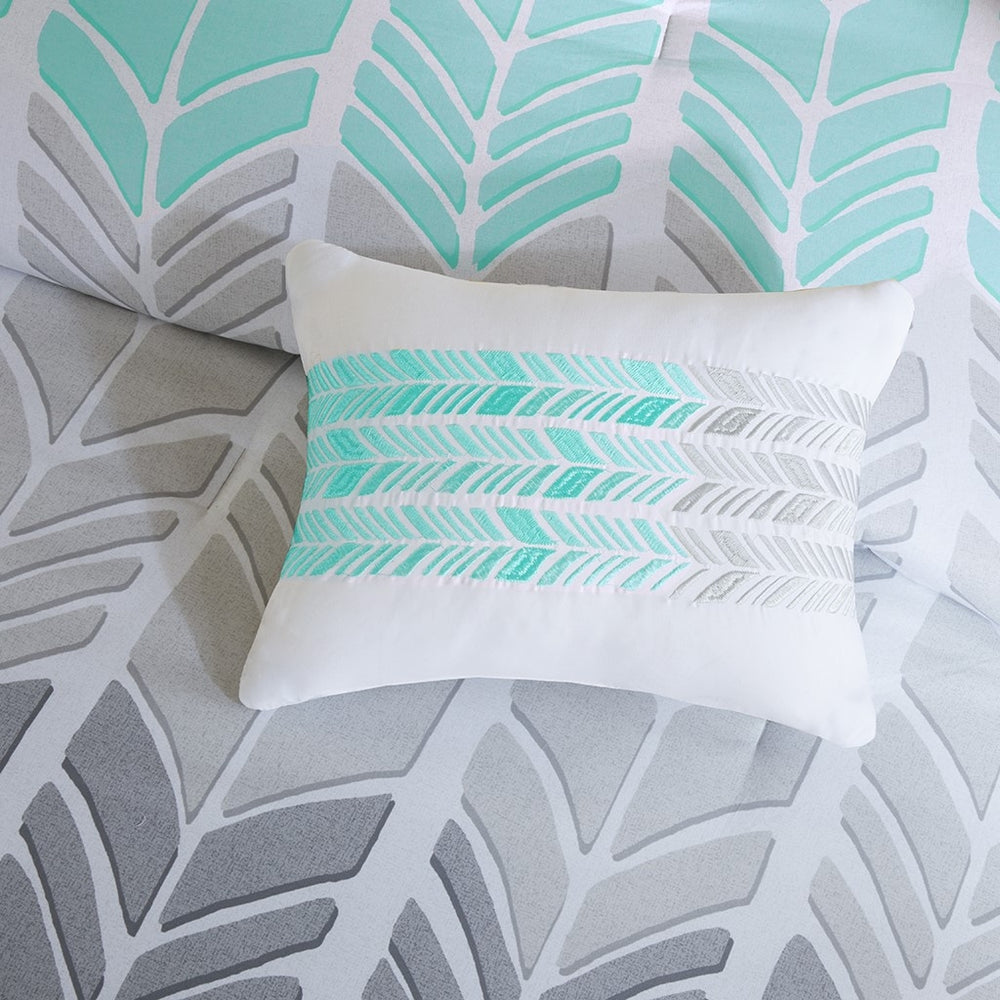 Gracie Mills Oberon Vibrant Geometric Comforter Set - GRACE-4881 Image 2