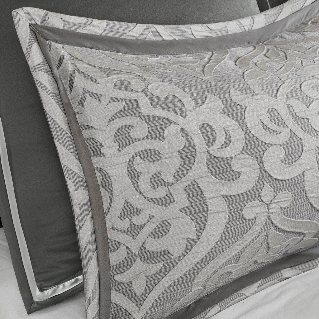 Gracie Mills Pineda Luxurious 8-Piece Jacquard Comforter Set - GRACE-10962 Image 3