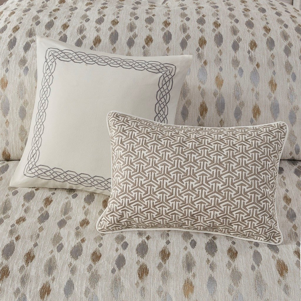 Gracie Mills Nicholson Abstract Jacquard Comforter Set with Decorative Pillows - GRACE-13320 Image 3