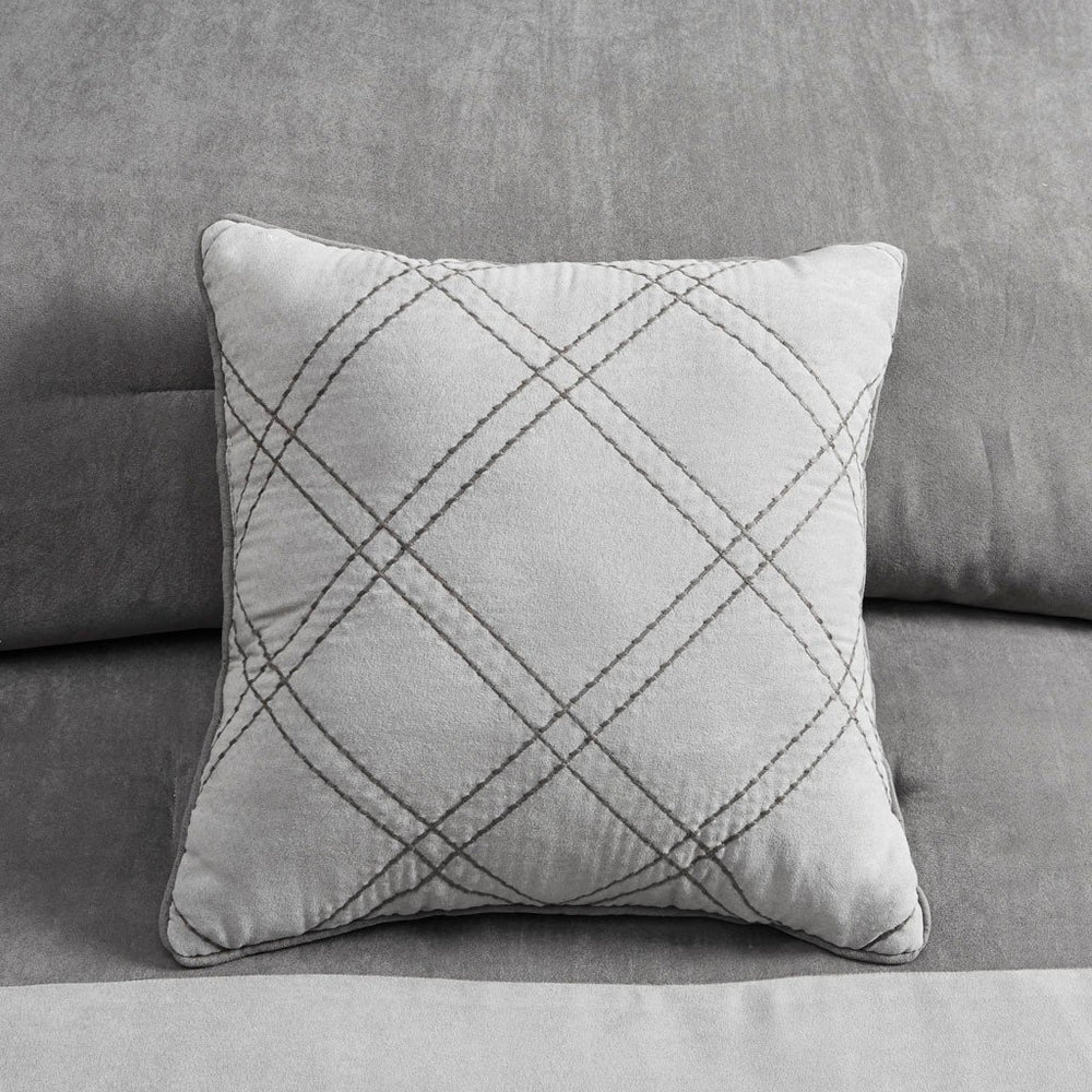 Gracie Mills Lacy Elegant Gray Microsuede 7-Piece Comforter Set - GRACE-14397 Image 2