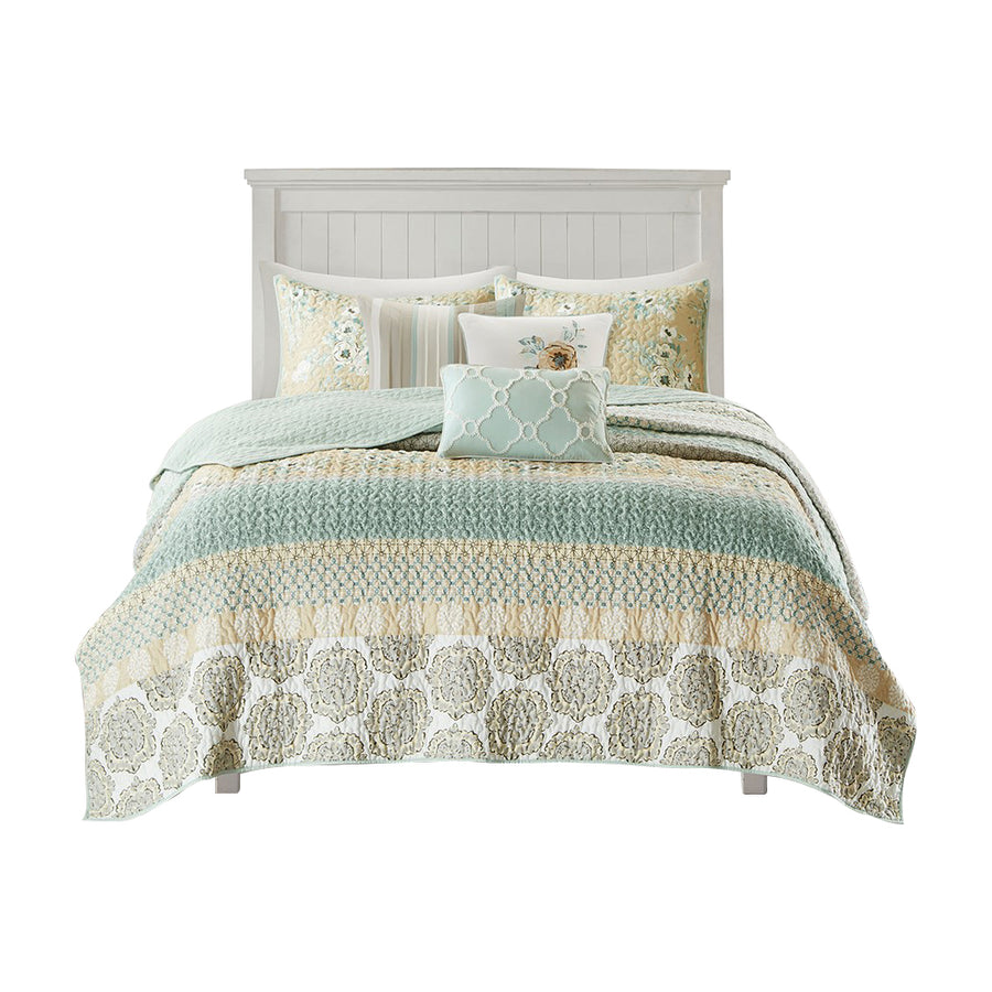 Gracie Mills Alvarado 6-Piece Reversible Cotton Quilt Set with Throw Pillows - GRACE-6834 Image 1