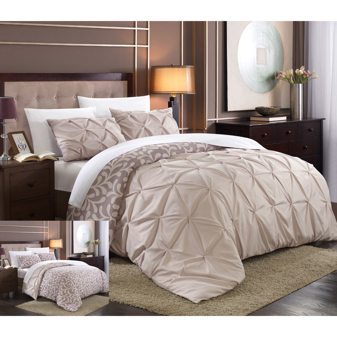 Chic Home 3-Piece Tirina Pleated Pin tuck Reversible Duvet Set Image 4