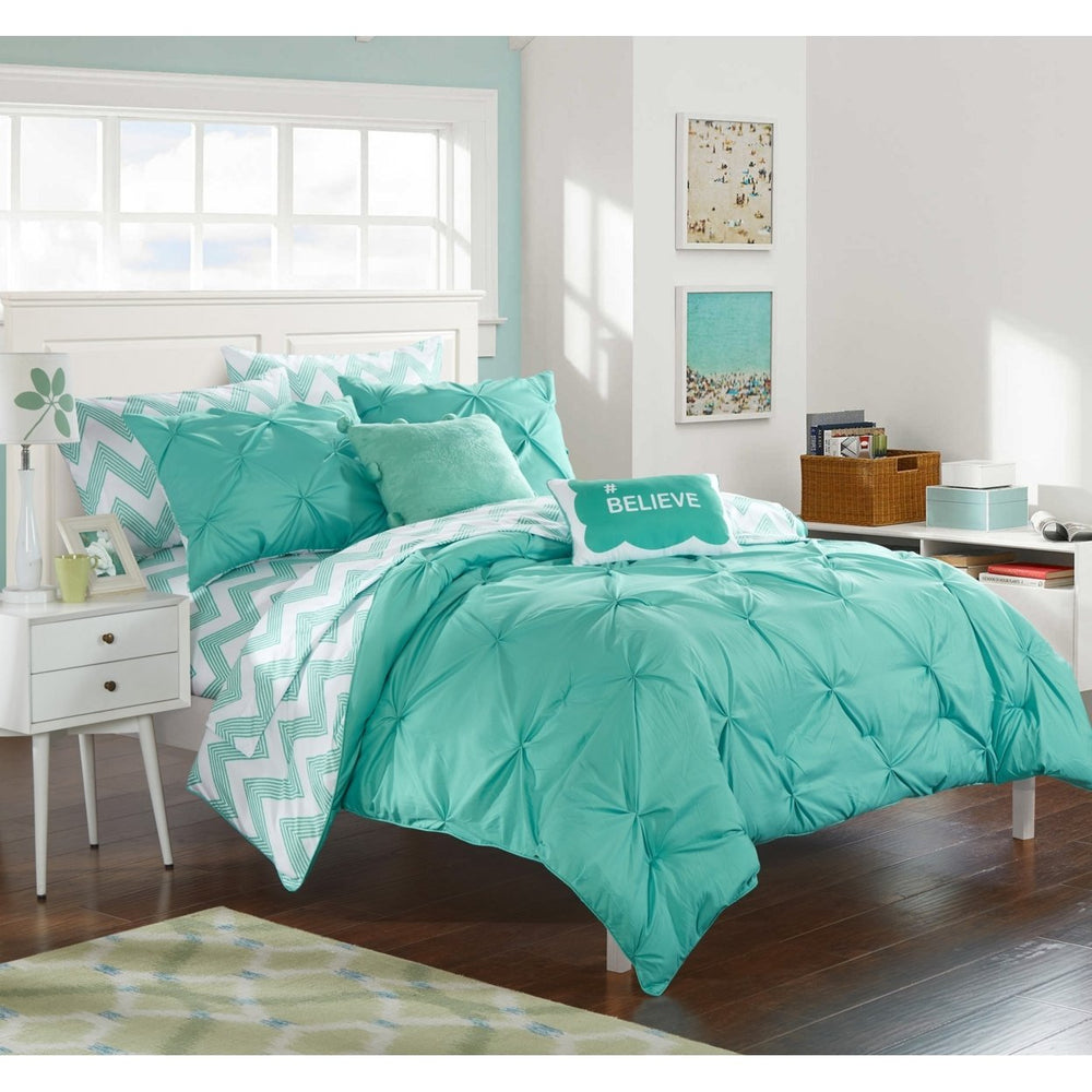 9 or 7 Piece Parkerville Pinch Pleated and Ruffled Chevron Print REVERSIBLE, Bed In a Bag Comforter Set Sheets Included Image 2