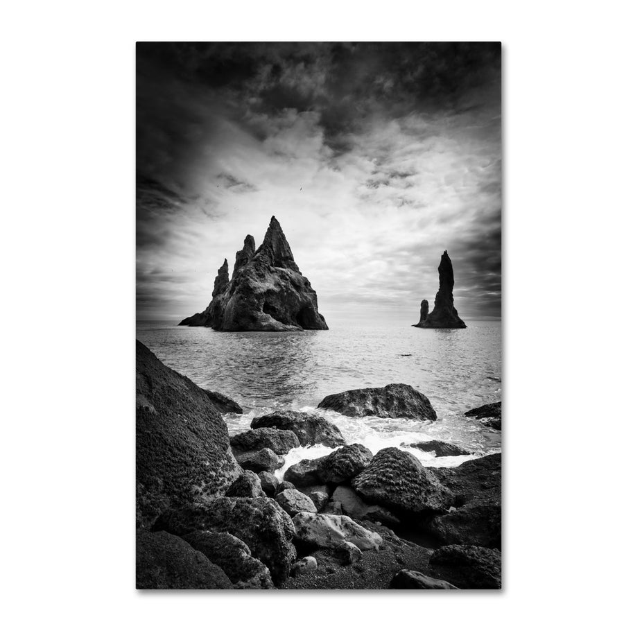 Philippe Sainte-Laudy Reynisdrangar Canvas Art 16 x 24 Image 1