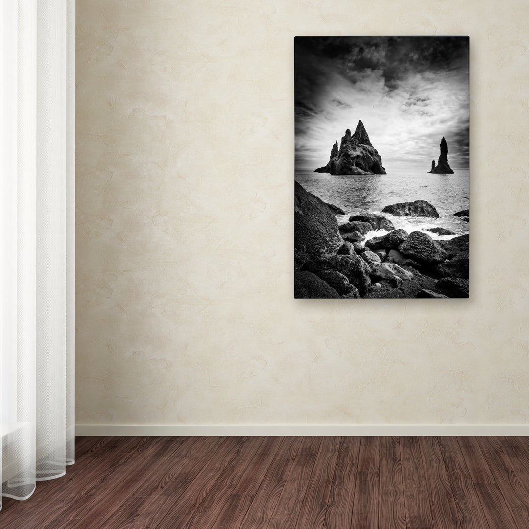 Philippe Sainte-Laudy Reynisdrangar Canvas Art 16 x 24 Image 3