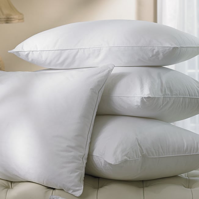 Down-Alternative Queen King Pillows 4 Pack Super-Soft Microfiber Filling Image 1