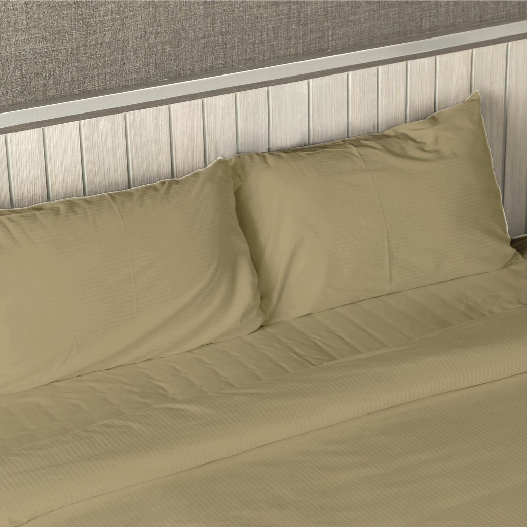 Bluff City Bedding - Bamboo Comfort 4 - Piece Sheet Set 1800 Count Bed Sheets - SOFTER THAN COTTON Image 1