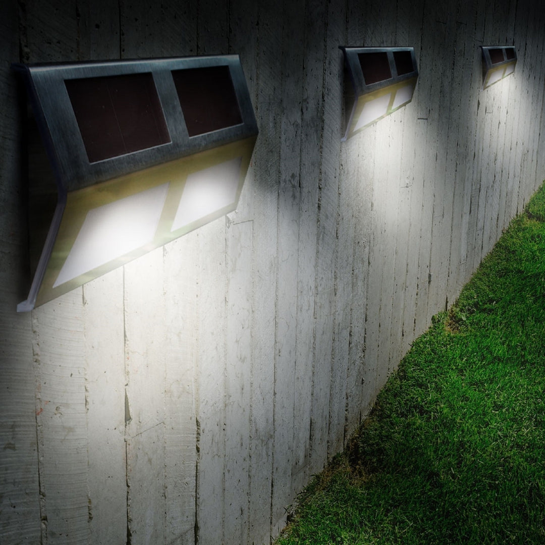 2 Pack: Solar Steel SUNSTEP LED Deck/Pathway Accent Lights Image 7
