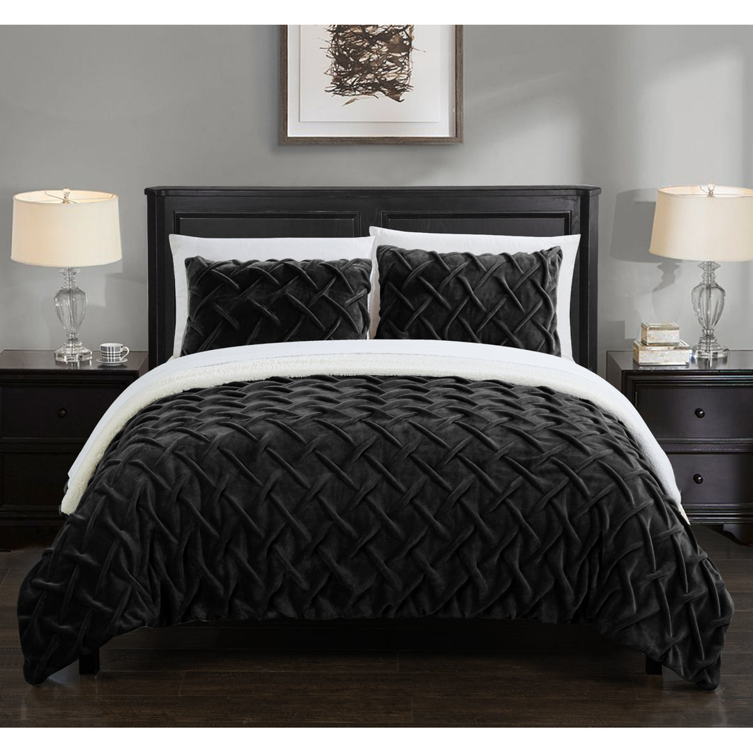 Thirsa 3 or 2 Piece Comforter Set Ultra Plush Micro Mink Criss Cross Pinch Pleat Sherpa Lined Bedding Image 1