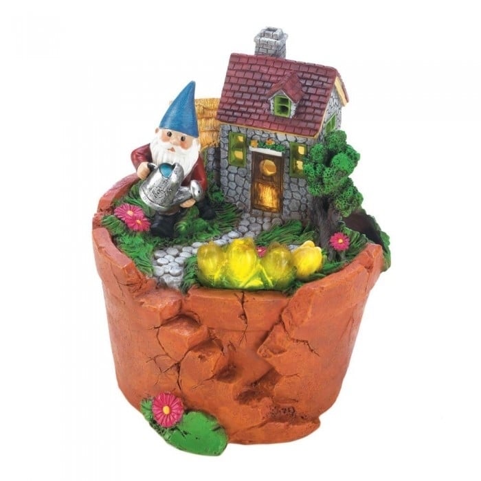 TERRA COTTA POT GNOME SOLAR STATUE Image 1