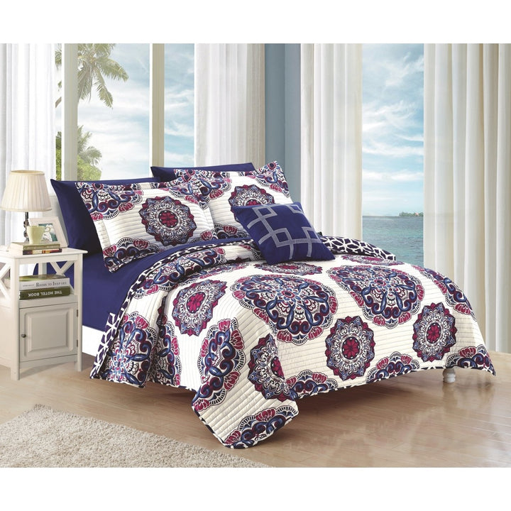 Mirador 4- or 3-Piece Reversible Printed Microfiber Quilt Set, Mult. Colors Image 1