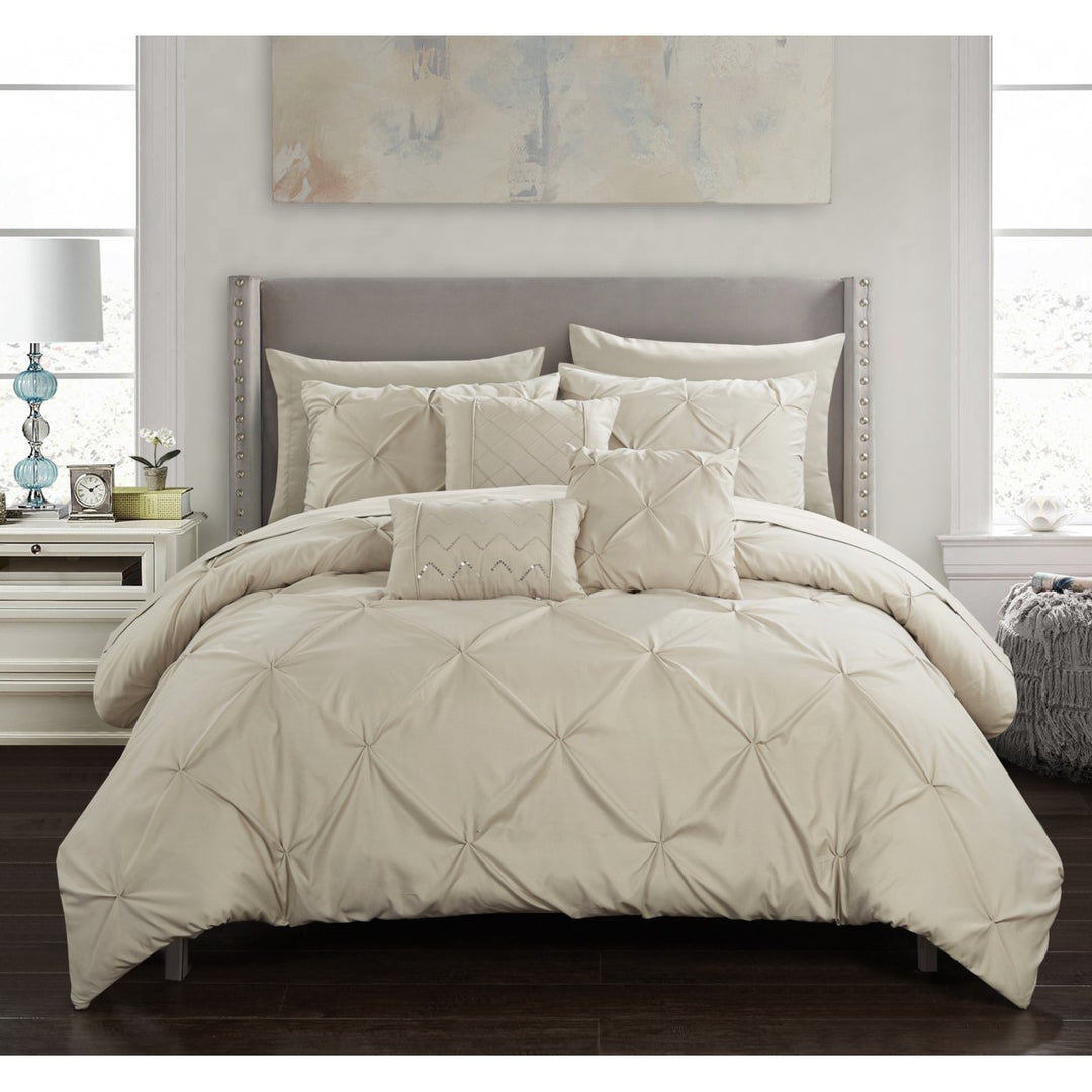 Alvatore Pinch Pleated Bed in a Bag Comforter Set Image 1