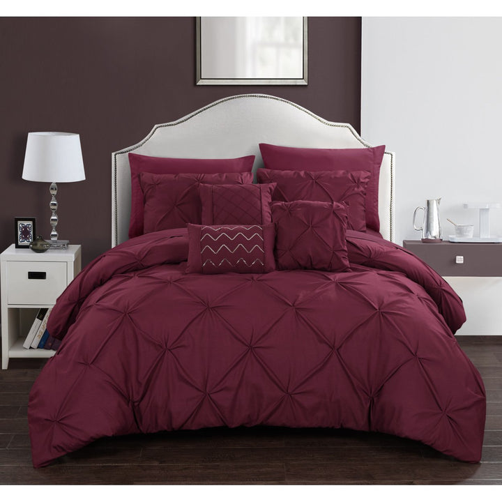 Alvatore Pinch Pleated Bed in a Bag Comforter Set Image 1