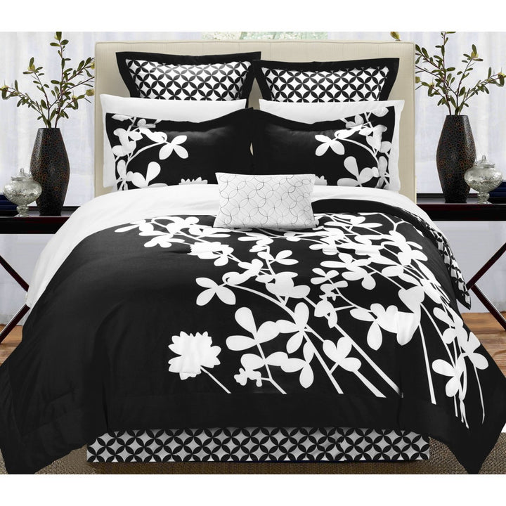 7 Piece Sire Reversible large scale floral design printed with diamond pattern reverse Comforter Image 1