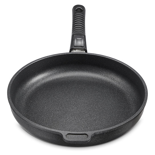 Ozeri Ceramic Fry Pan Hand Cast Made in Germany 9-inch Scratch Resistant Non-Stick Image 4