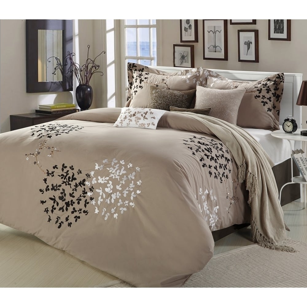 Cheila 8-Piece Embroidered Comforter Set Image 3