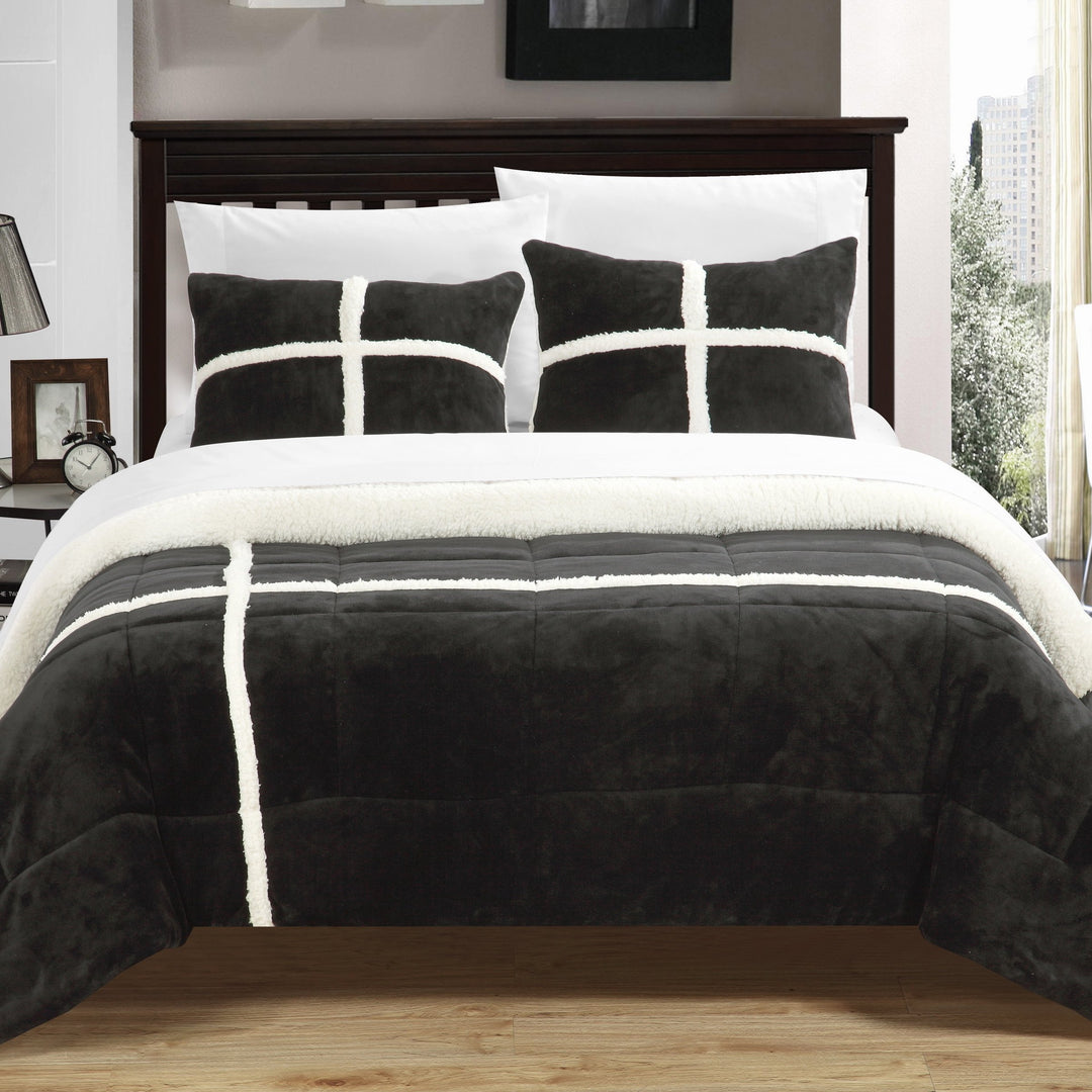 Chloe 3 or 2 Piece Comforter Set Ultra Plush Micro Mink Sherpa Lined Bedding  Decorative Pillow Shams Included Image 1