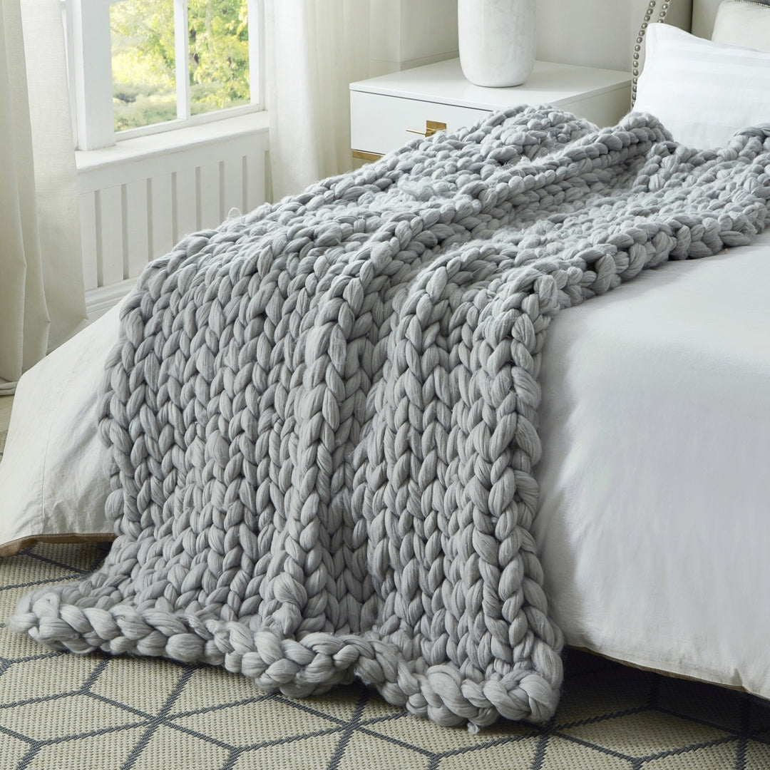Mantisa Chunky Knit Throw-Cozy-Extra Soft Image 2