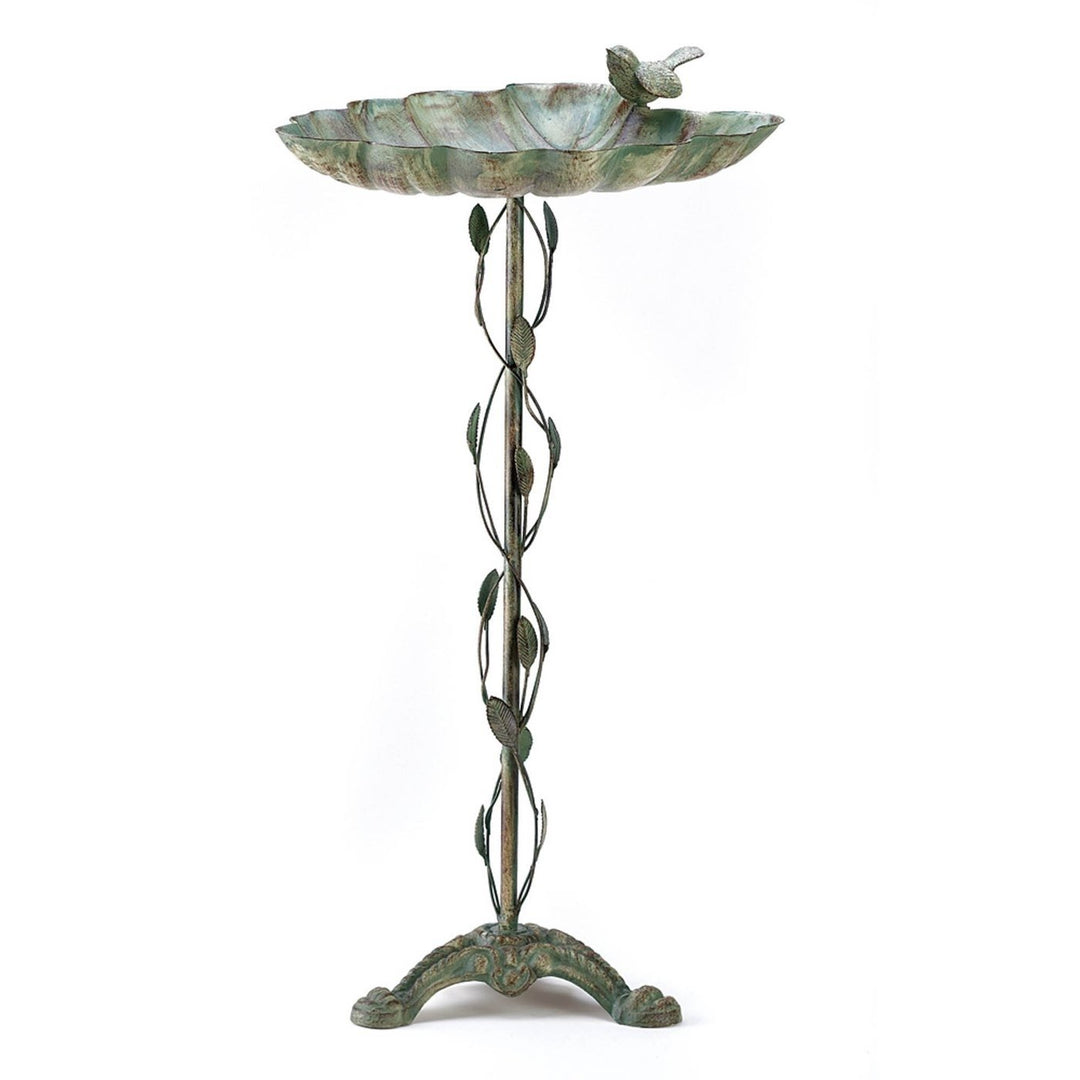 VERDIGRIS LEAF BIRDBATH Image 1