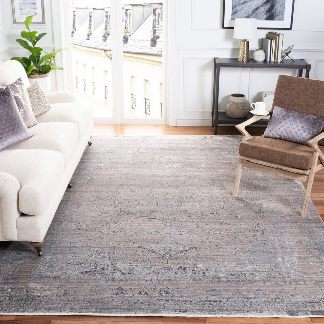 SAFAVIEH Eclipse Collection ECL134B Beige / Grey Rug Image 6