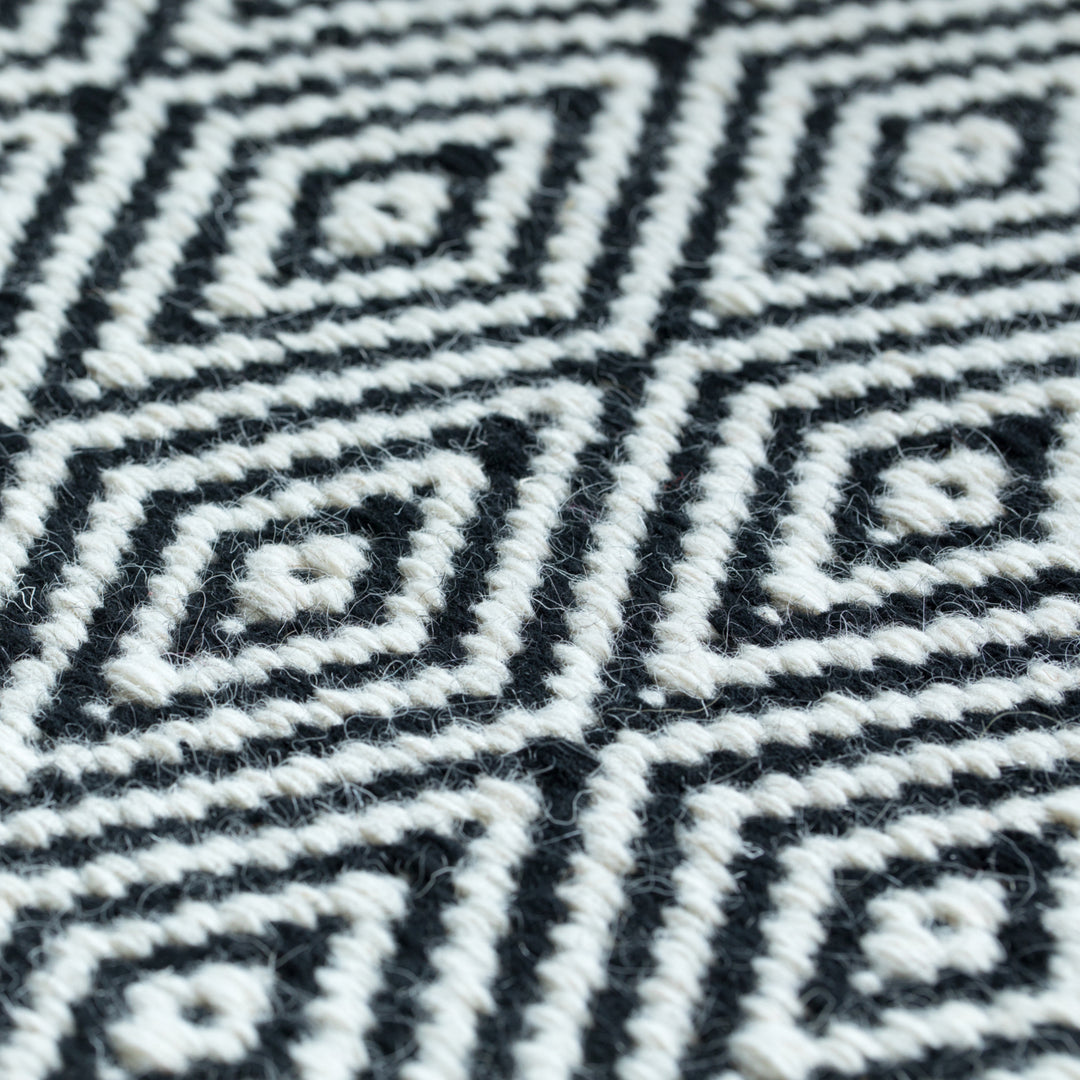 Handwoven Black and White Diamond Wool Flatweave Kilim Rug, 2 x 3 Image 6