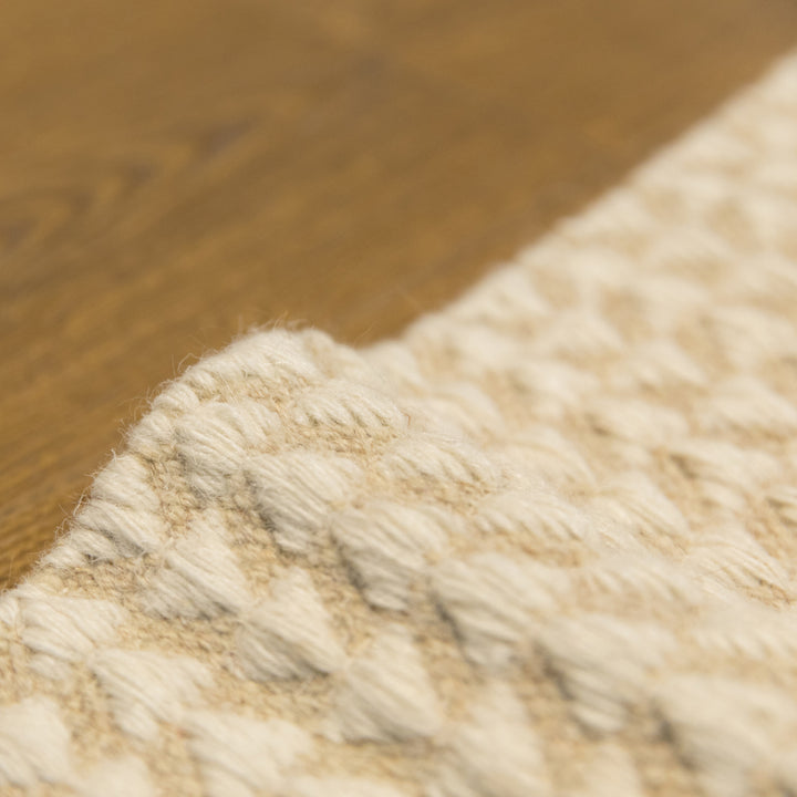 Handwoven Beige and White Geometric Wool Flatweave Kilim Rug, 2 x 3 Image 5