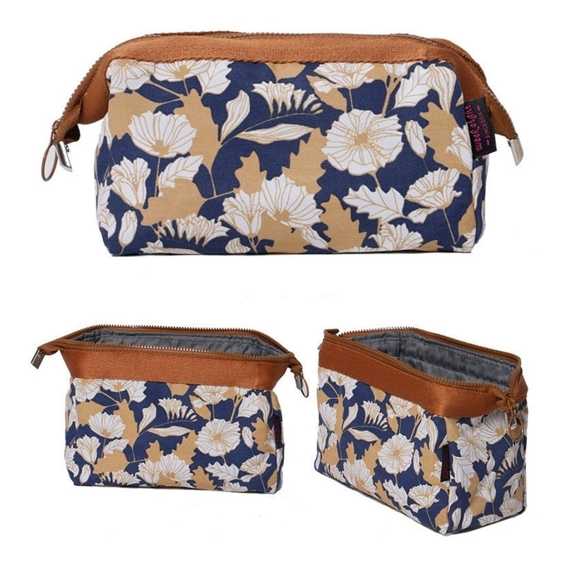 Portable Portable Waterproof Layered Toiletry Cosmetic Bag Image 7