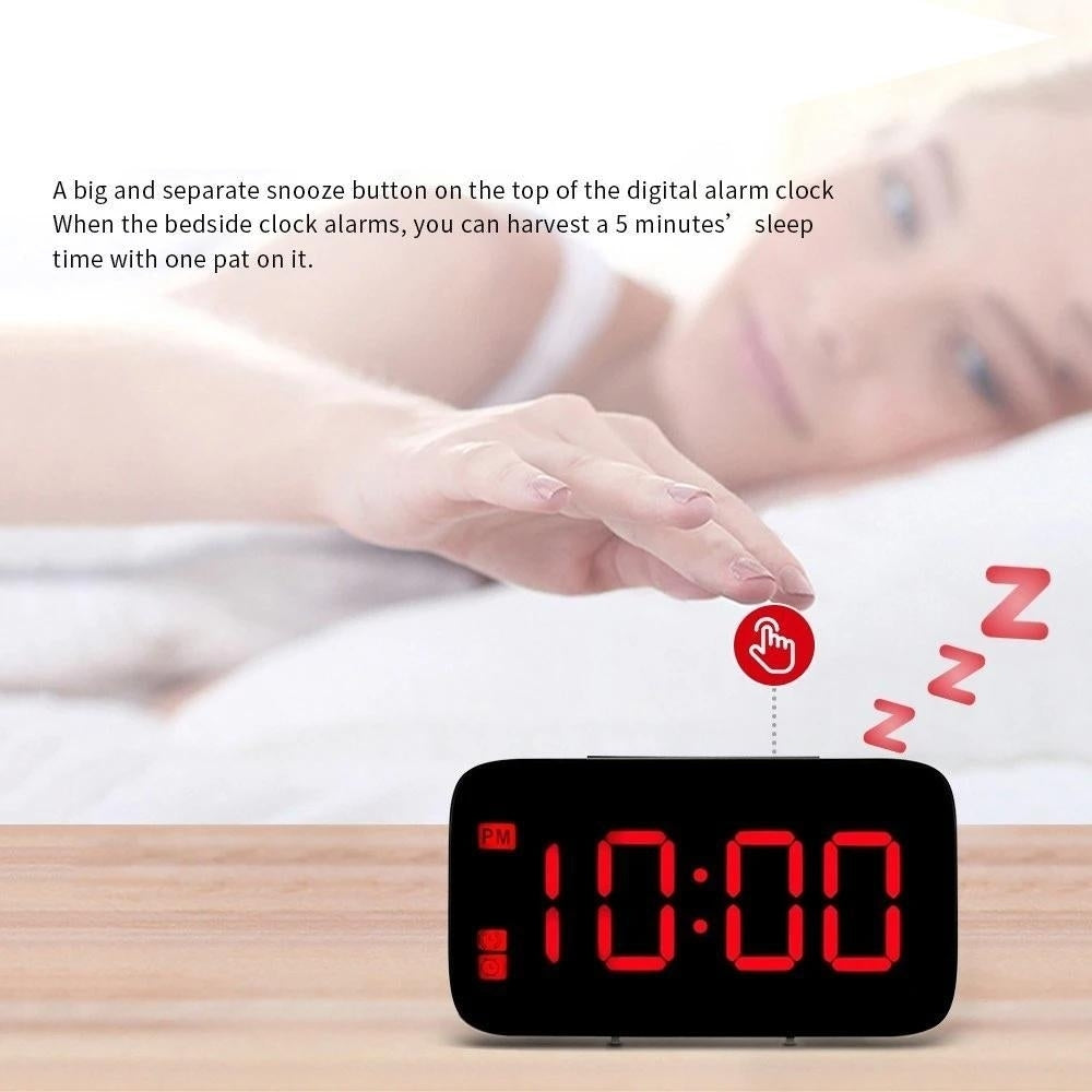 Voice-activated Digital Alarm Clock Image 9