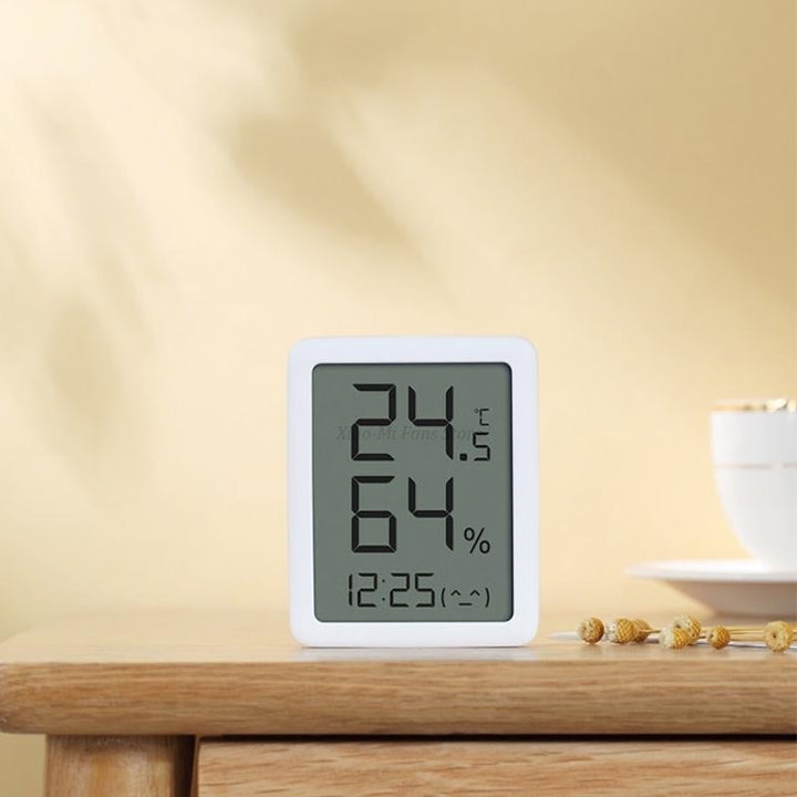 LCD Clock Large Digital Display With Thermometer and Hygrometer Image 6