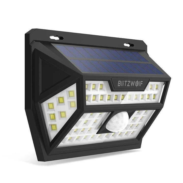 Solar Power 62 LED PIR Motion Sensor Security Lamp Image 1