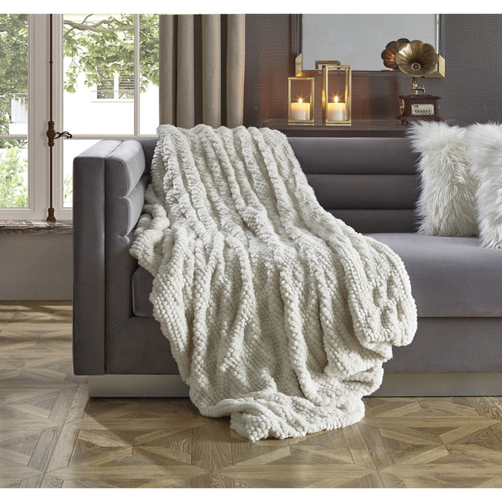 Noelia Throw Silk Touch Extra Soft Honeycomb Texture 50x60 Cozy Blanket Image 1