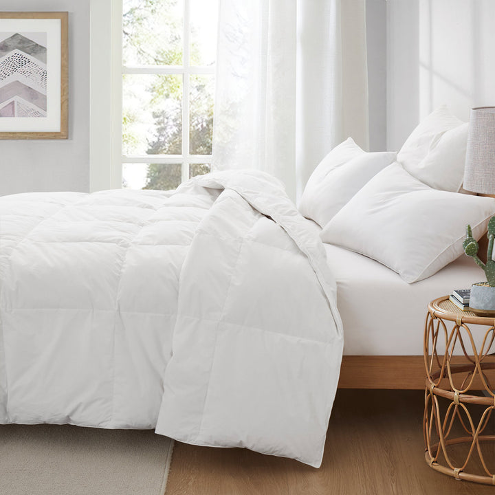 All Season White Goose Down and UltraFeather Comforter, Down Comforter King, Full and Twin Size Image 3