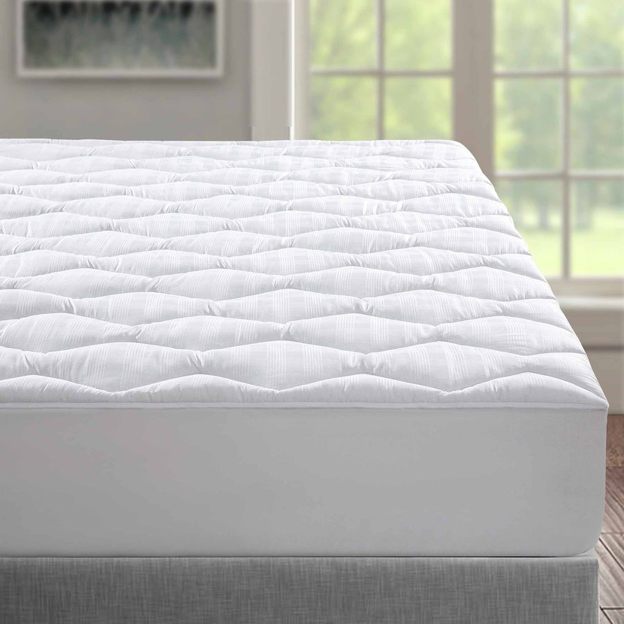 Down Alternative Mattress Pad with 500 Thread Count Cotton Cover, 18 Inch Deep, Soft and Breathable Bedding Image 1